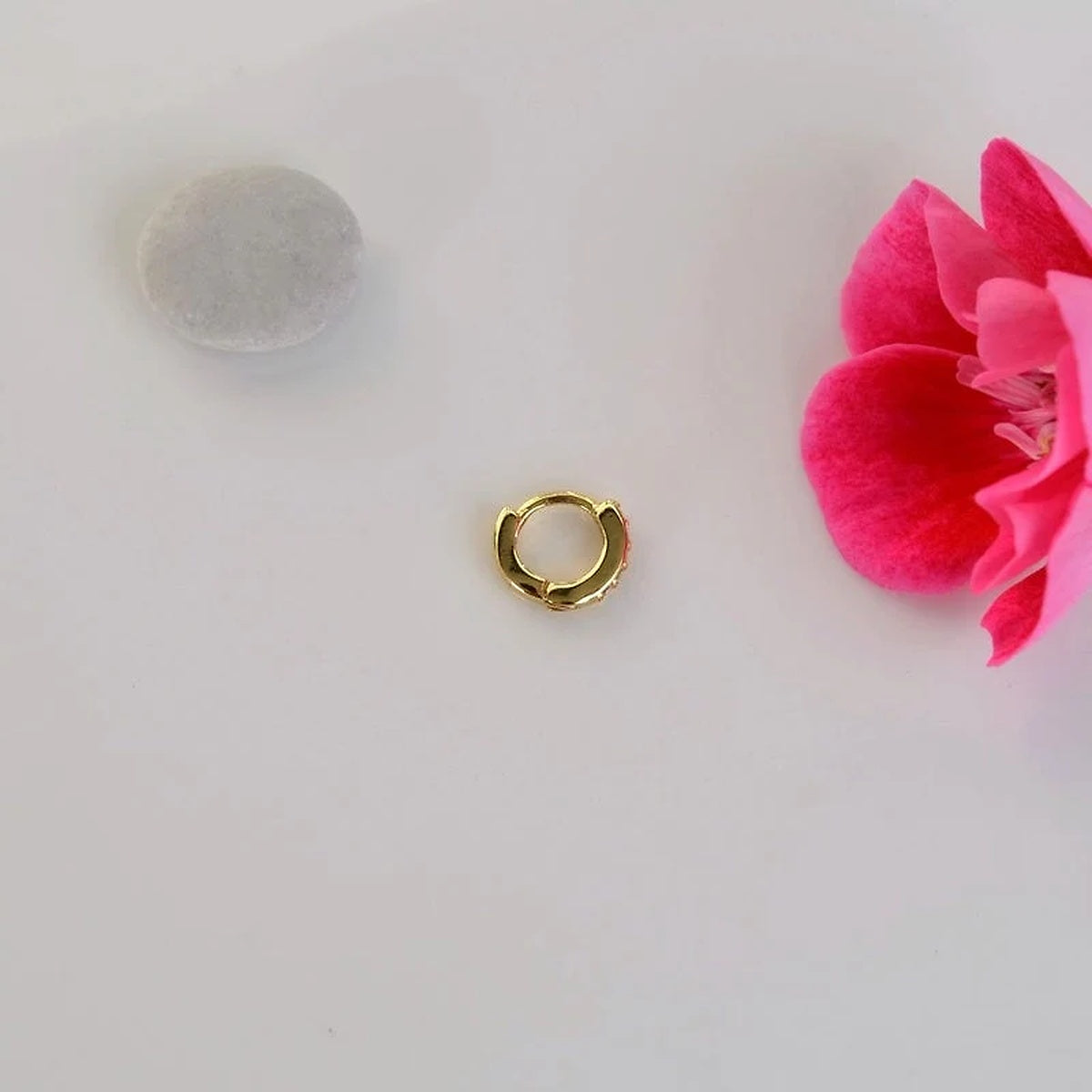 5mm Zircon Cartilage Hoop Earring for Helix & Tragus in Gold or Silver, Single – Toku LONDON