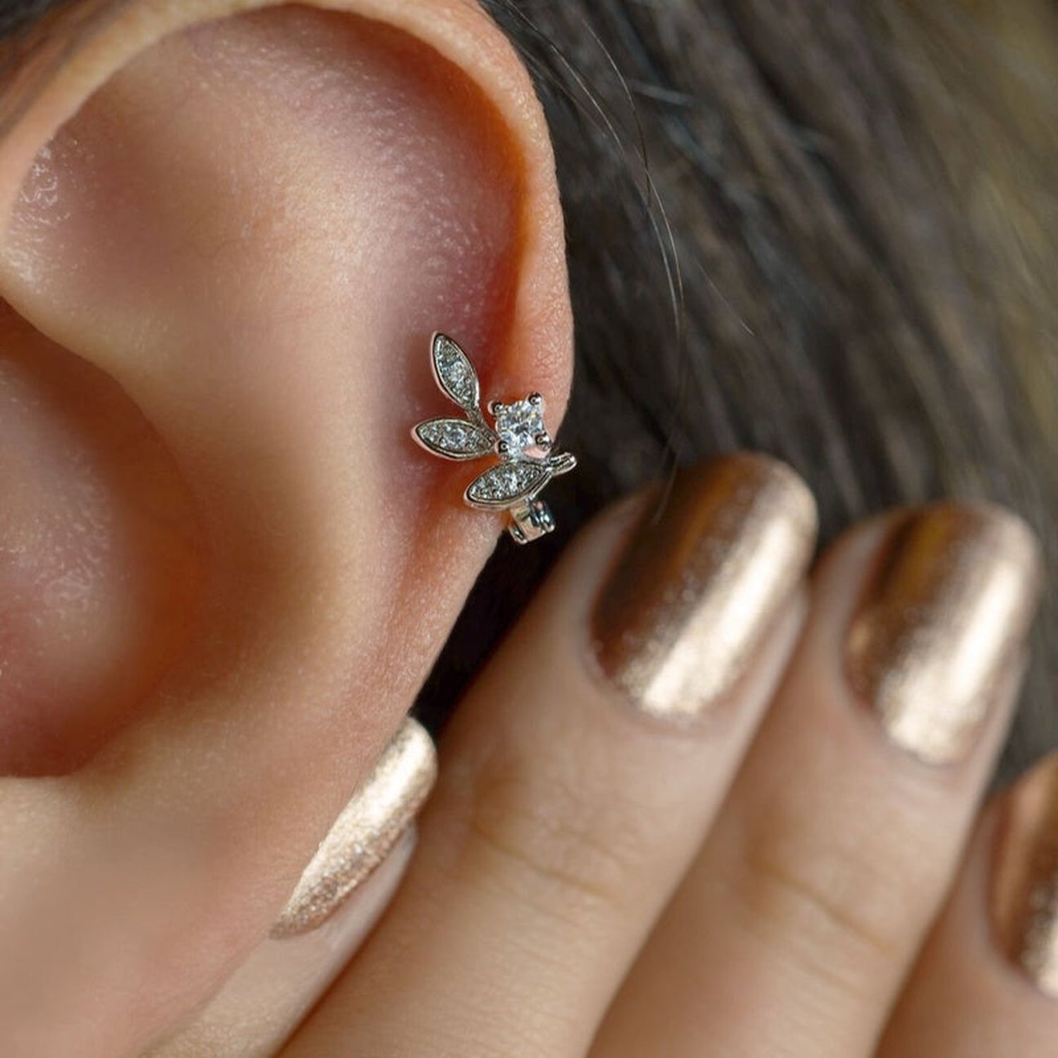 Leaf Cartilage Hoop Earring for Helix & Tragus in Gold or Silver, Single