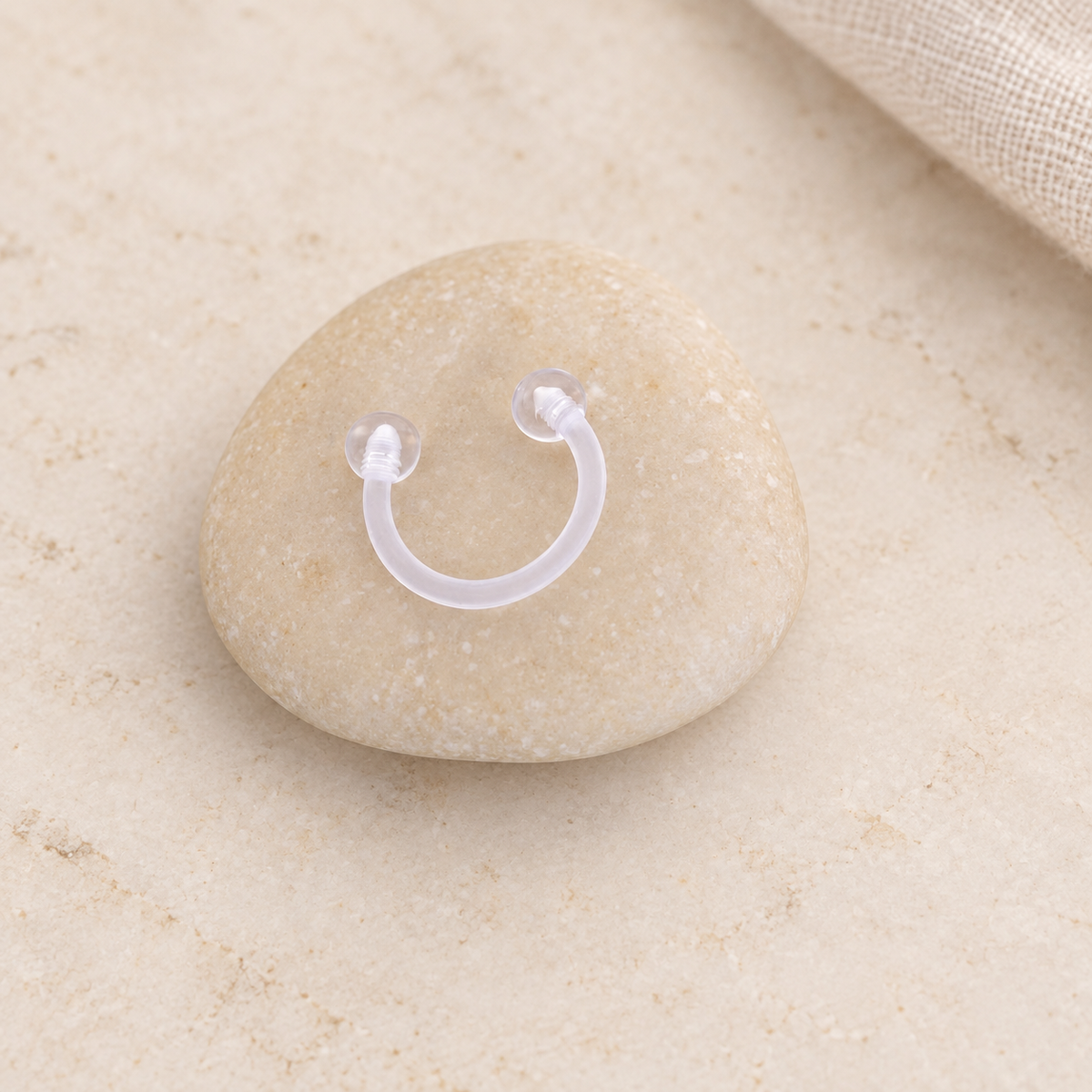 Clear Horseshoe Retainer, 16G, 8mm, Single