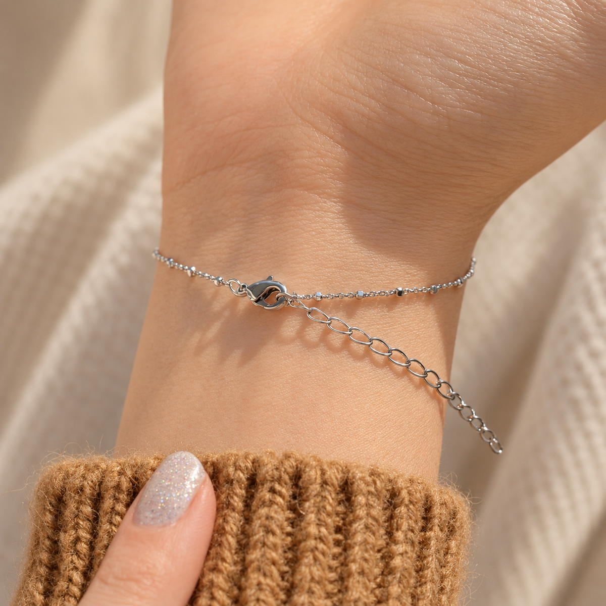 Hand Chain Bracelet, Gold or Silver, Single