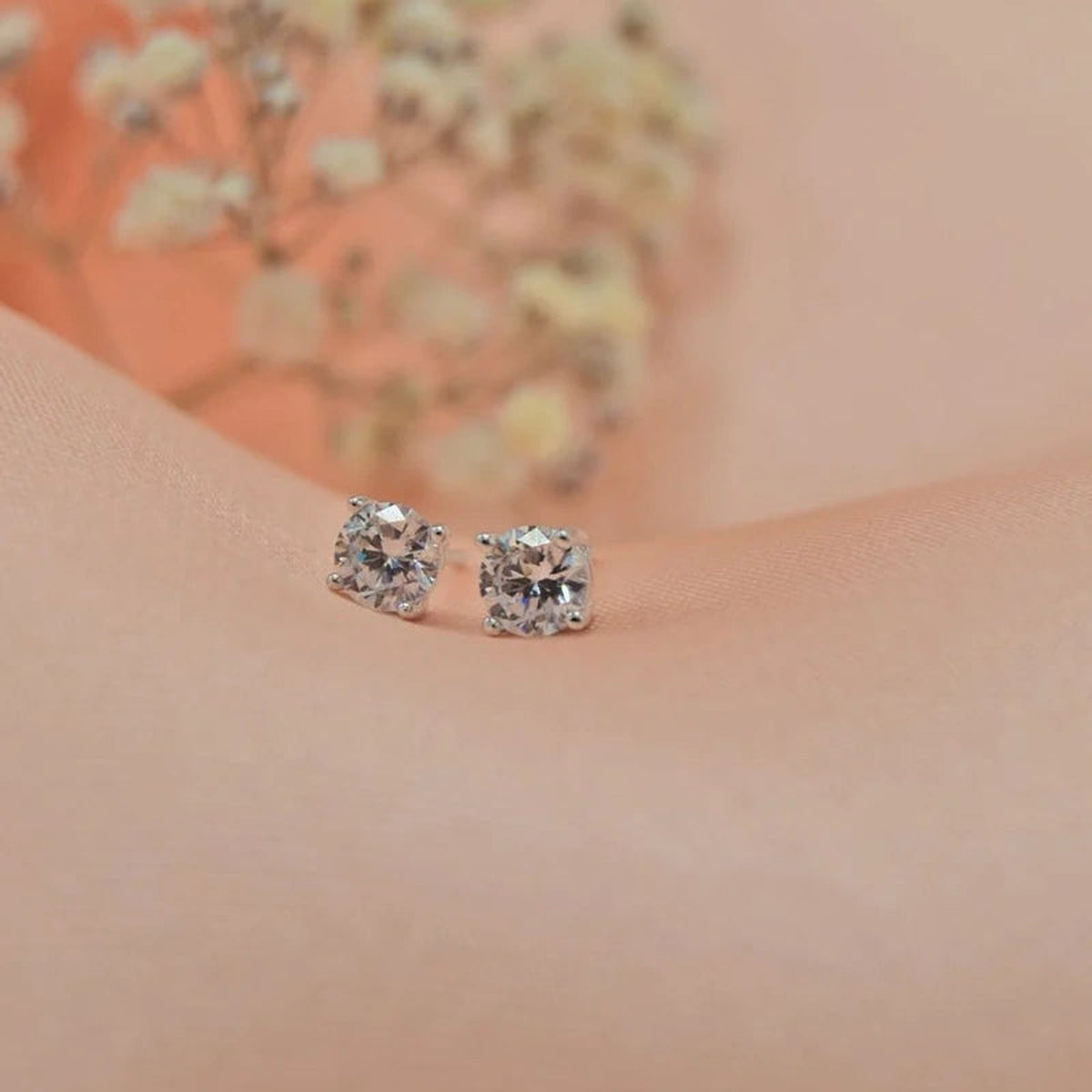 Zircon Solitaire Stud Earrings, 2-7mm, Gold or Silver, Pair