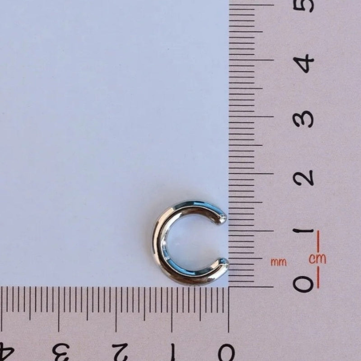 Curved Flat Ear Cuff, Gold or Silver, Single