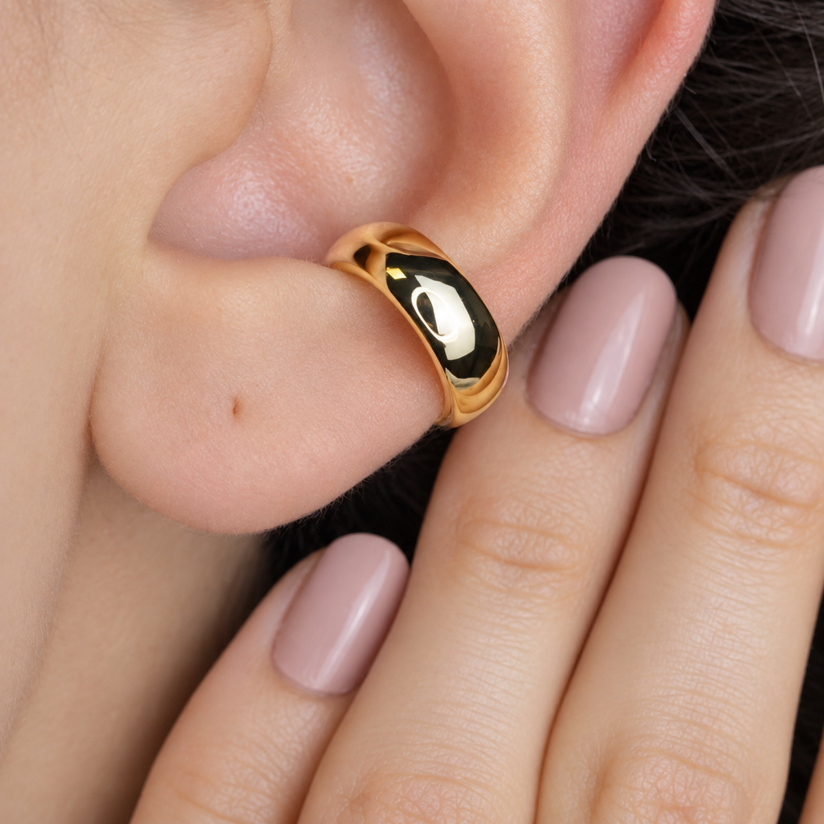 Curved Ear Cuff, Gold or Silver, Single
