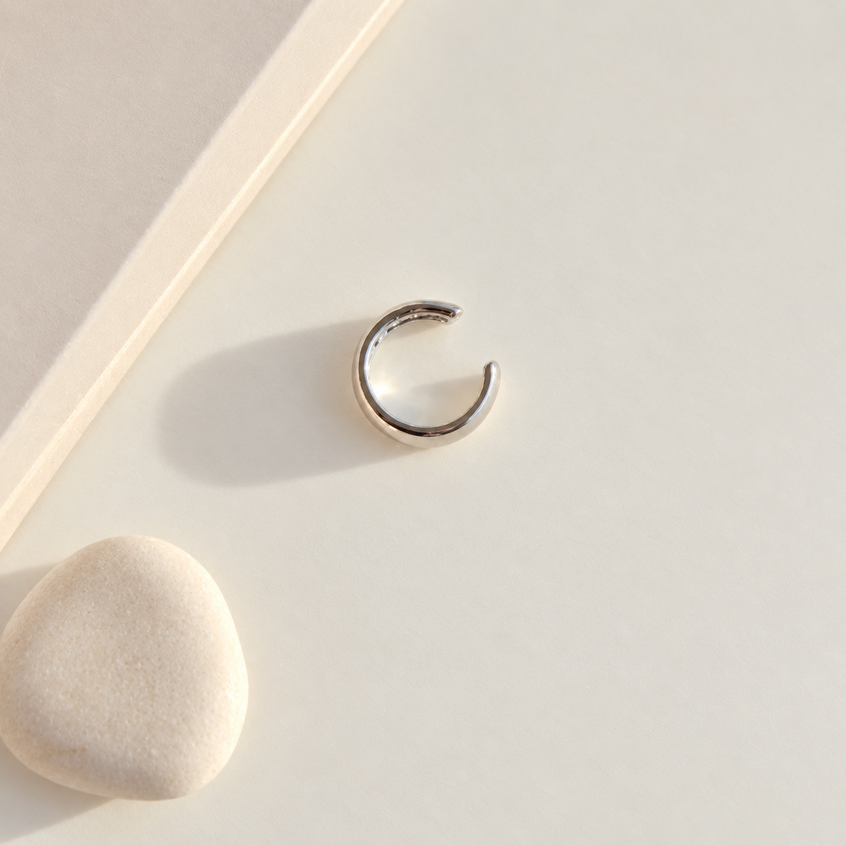 Curved Ear Cuff, Gold or Silver, Single