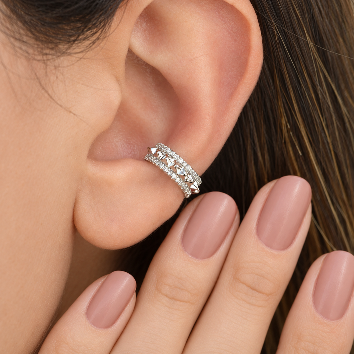 Zircon Ring Ear Cuff in Gold or Silver, No Piercing, Single
