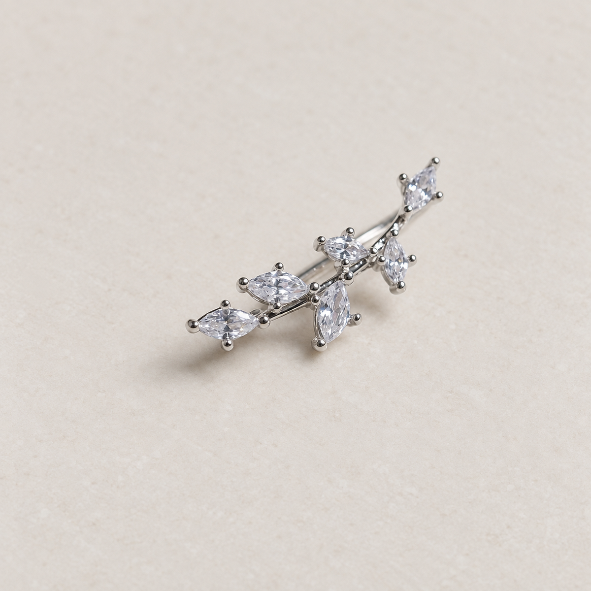 Branch Ear Cuff for Cartilage in Gold or Silver, Single
