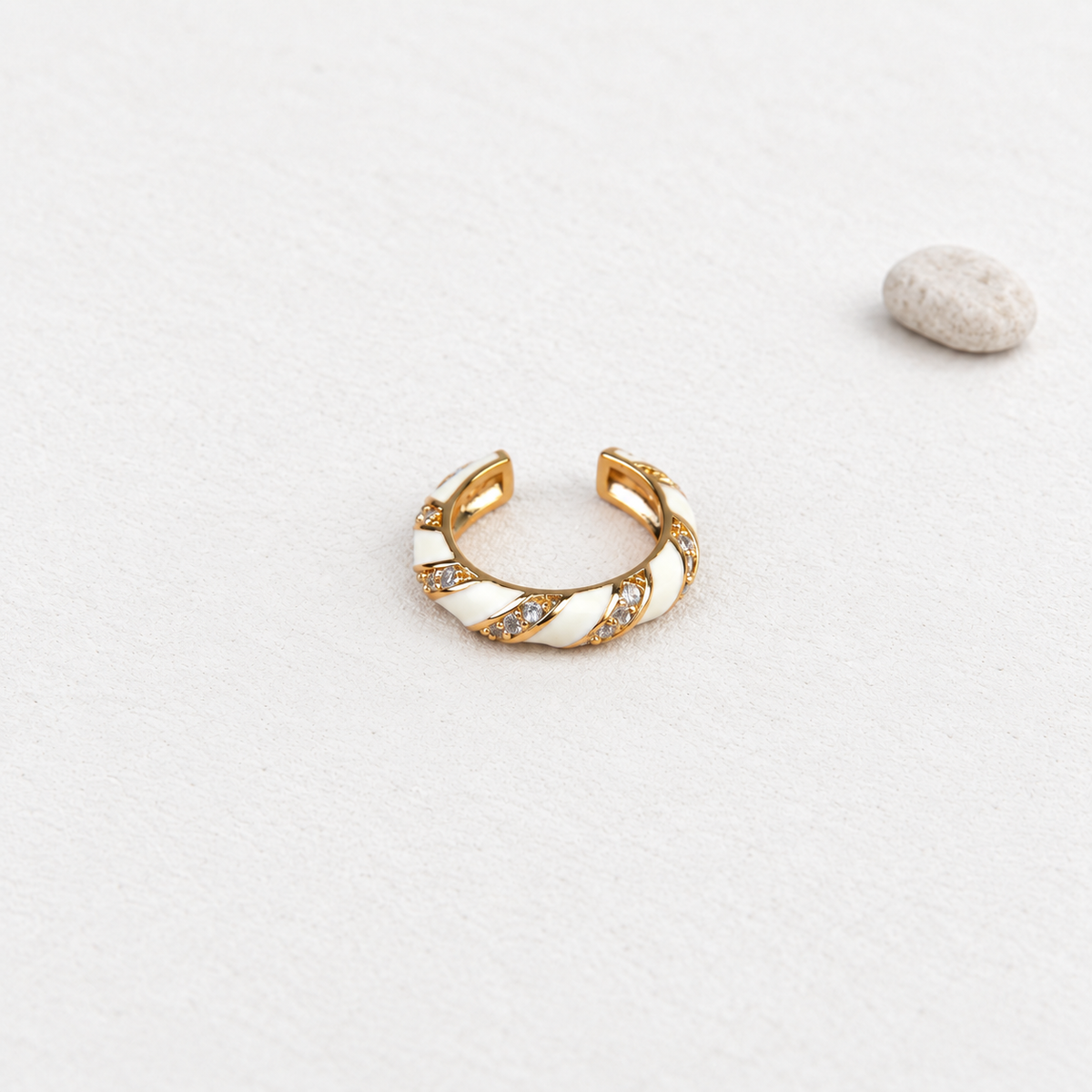 White enamel ear cuff - product detail