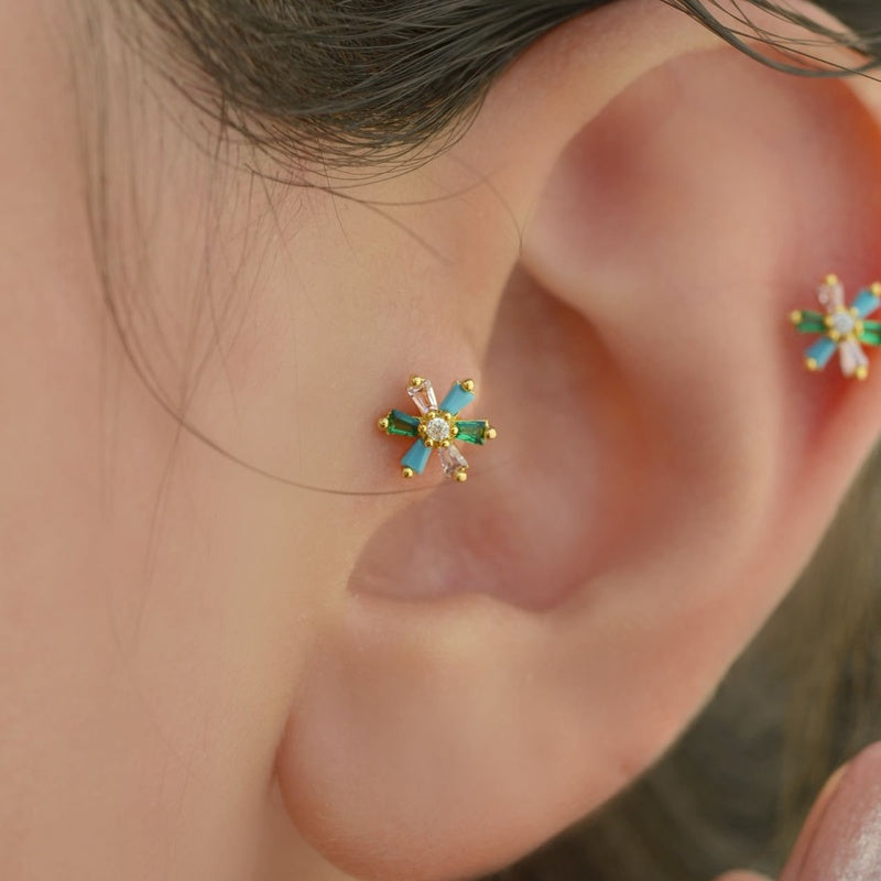 Flower Piercing Stud, 16G, 8mm, Gold or Silver, Single