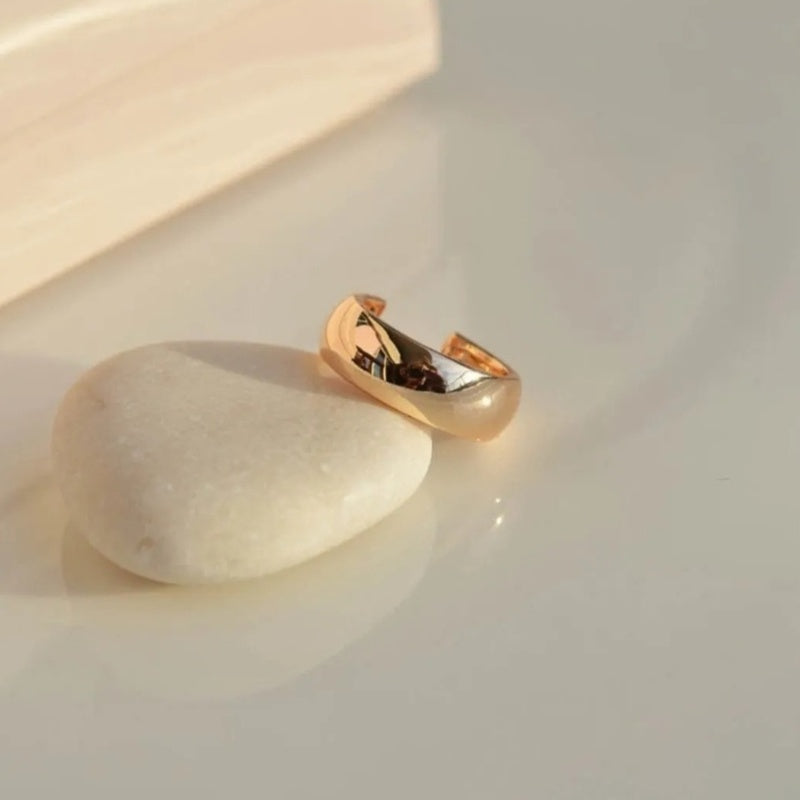 Curved Ear Cuff, Gold or Silver, Single