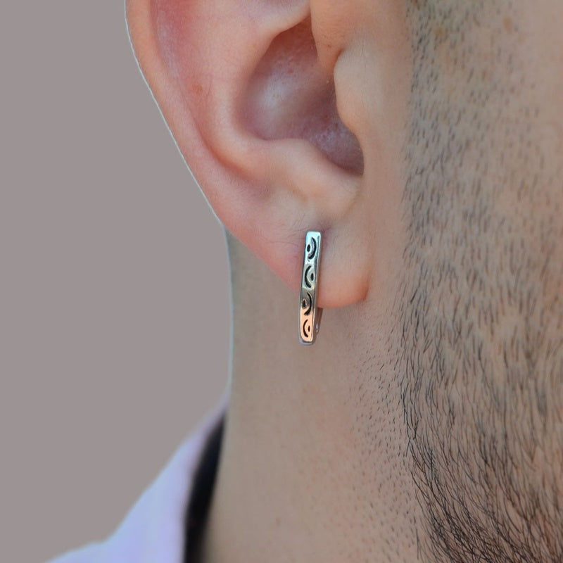 V Shape Men's Huggie Hoop Earring, Vintage Style, Single