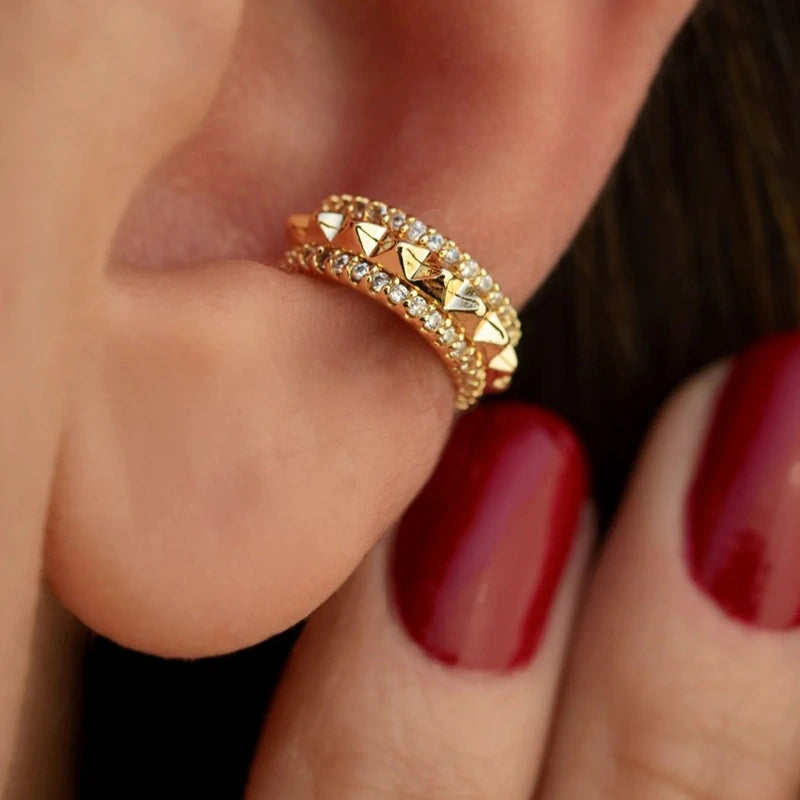 Zircon Ring Ear Cuff in Gold or Silver, No Piercing, Single