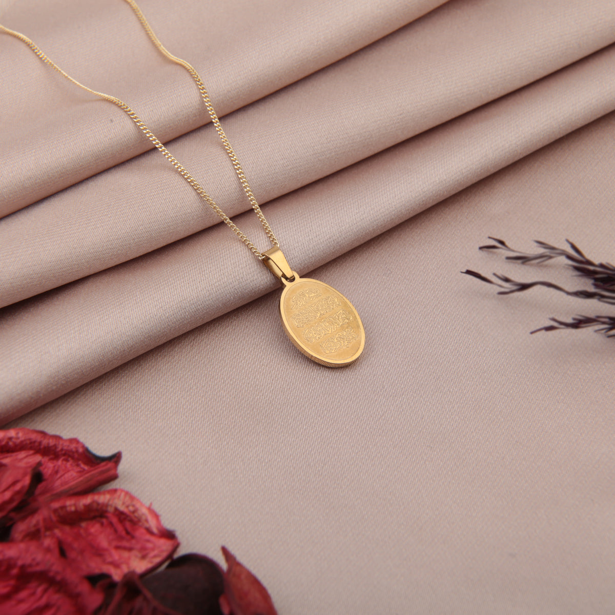 Oval Arabic Calligraphy Pendant Necklace, 45cm, Gold, Stainless Steel, Single