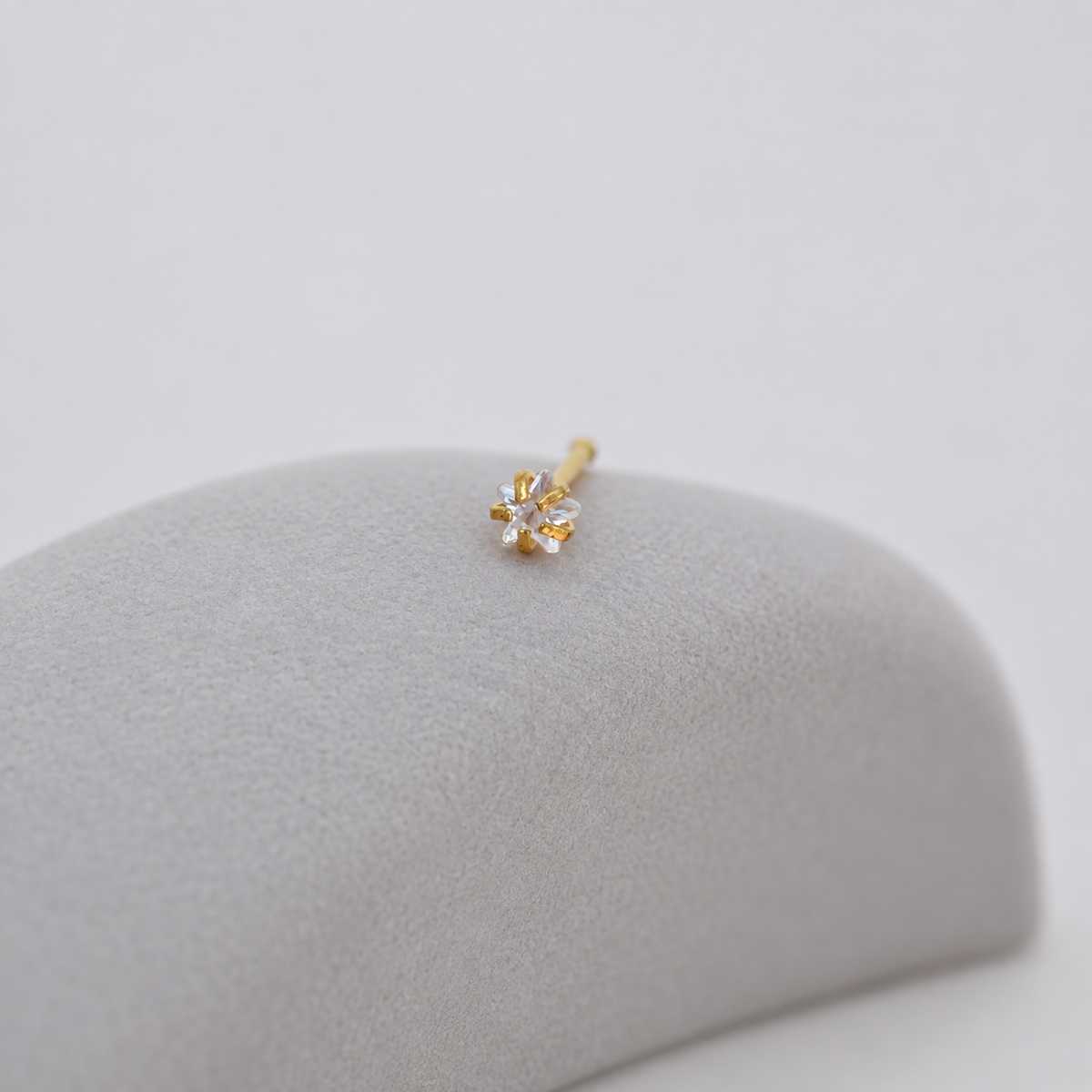 Star Nose Stud, 20G, 7mm, Gold or Silver, 316L Stainless Steel, Single