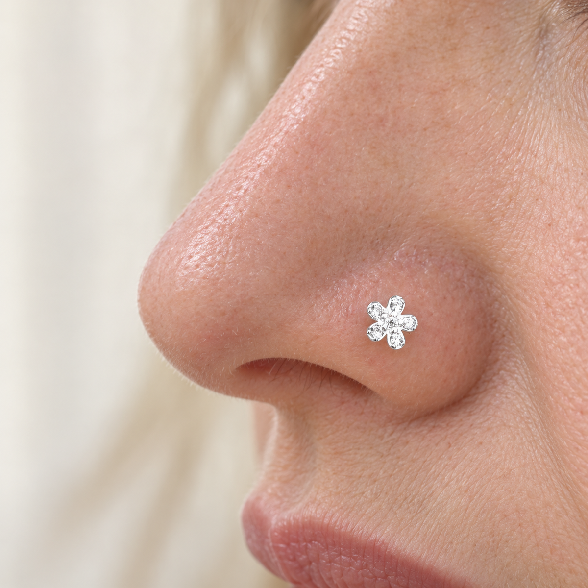 Flower Nose Stud, 7mm, Silver, 925 Sterling Silver, Single