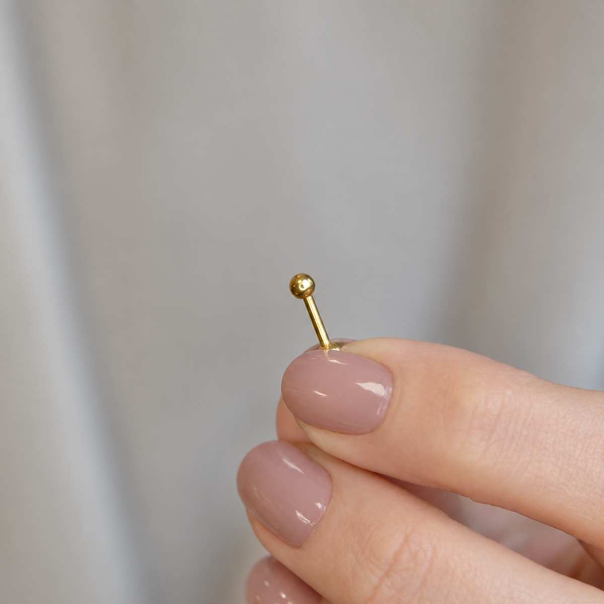 Flat Back Labret, 16G, 6mm, 8mm & 10mm, Gold, Silver, Black or Hologram, Single
