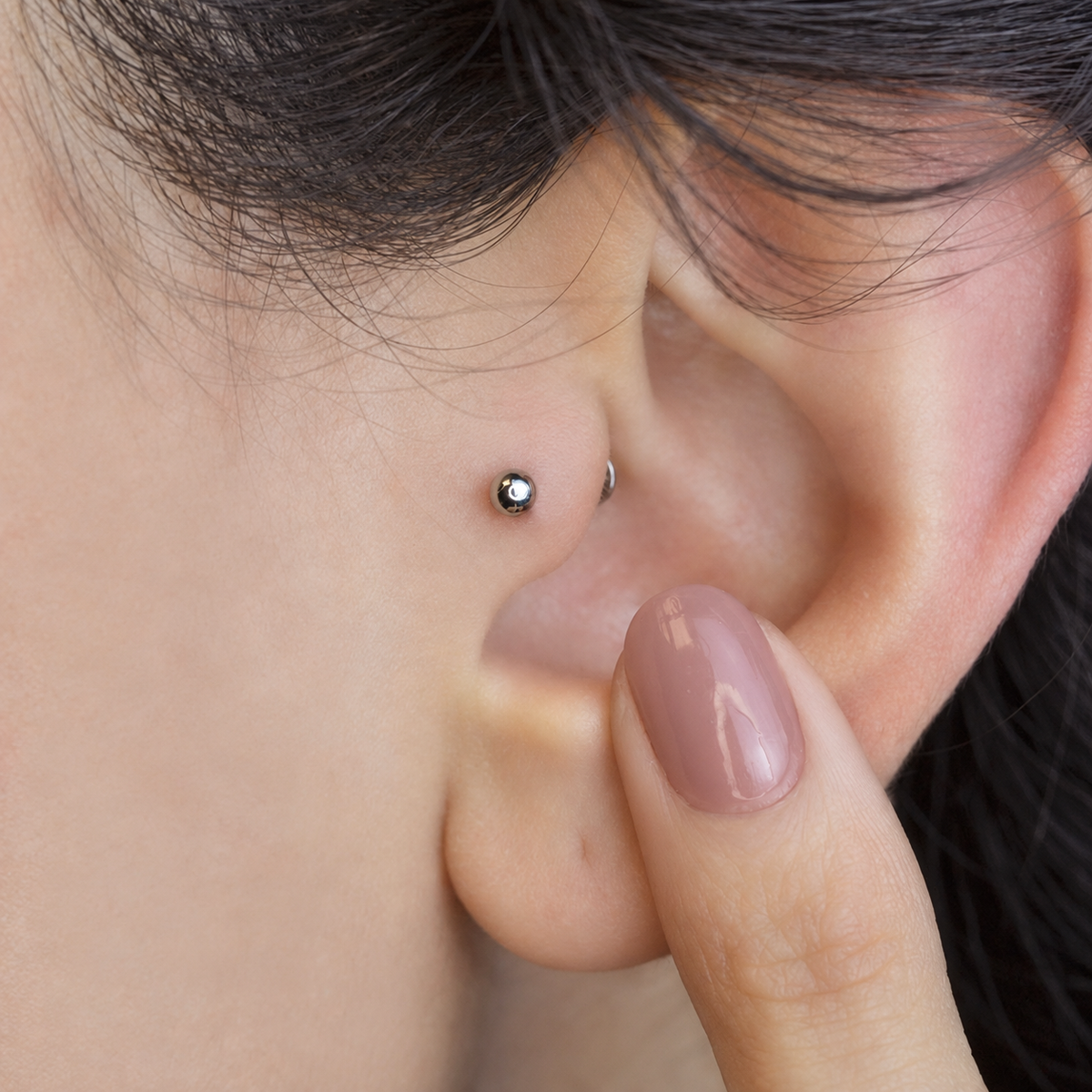 Flat Back Labret, 16G, 6mm, 8mm & 10mm, Gold, Silver, Black or Hologram, Single