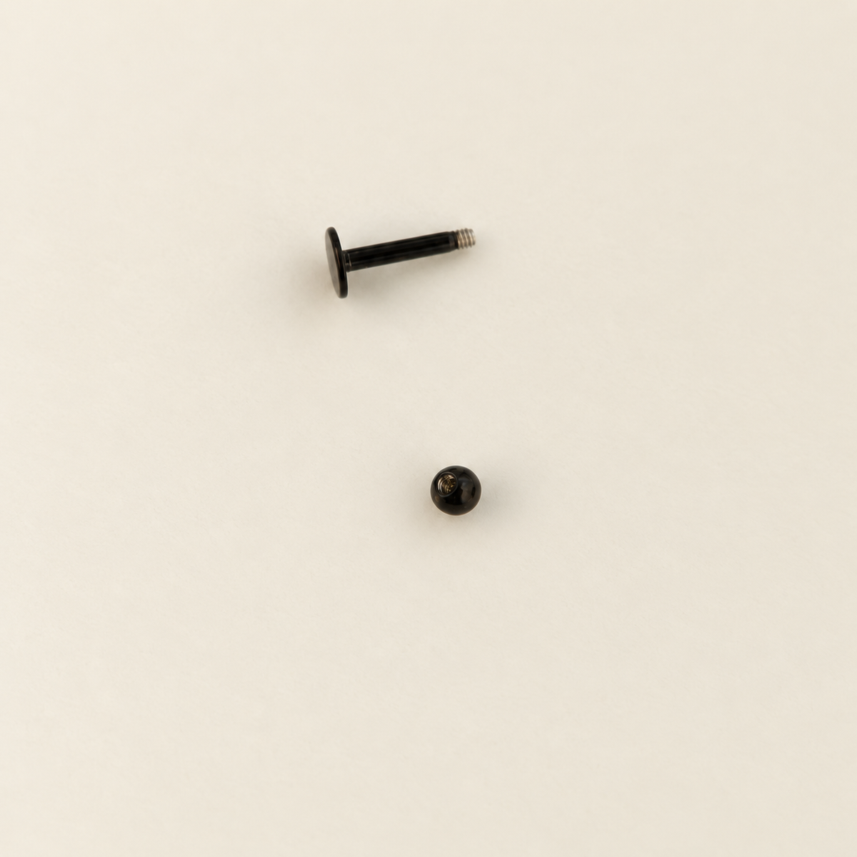 Flat Back Labret, 16G, 6mm, 8mm & 10mm, Gold, Silver, Black or Hologram, Single