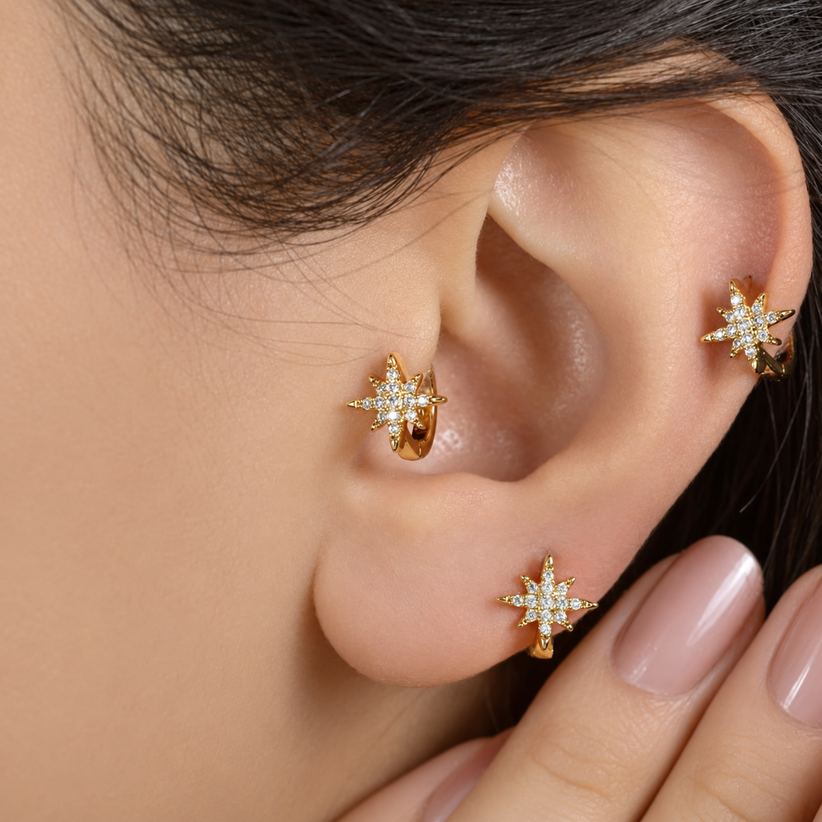 Zircon Star Cartilage Hoop Earring for Helix & Tragus in Gold or Silver, Single