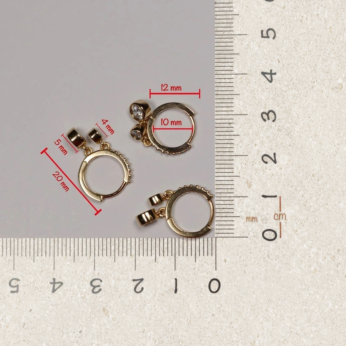 Solitaire Cartilage Hoop Earring for Helix & Tragus, Single
