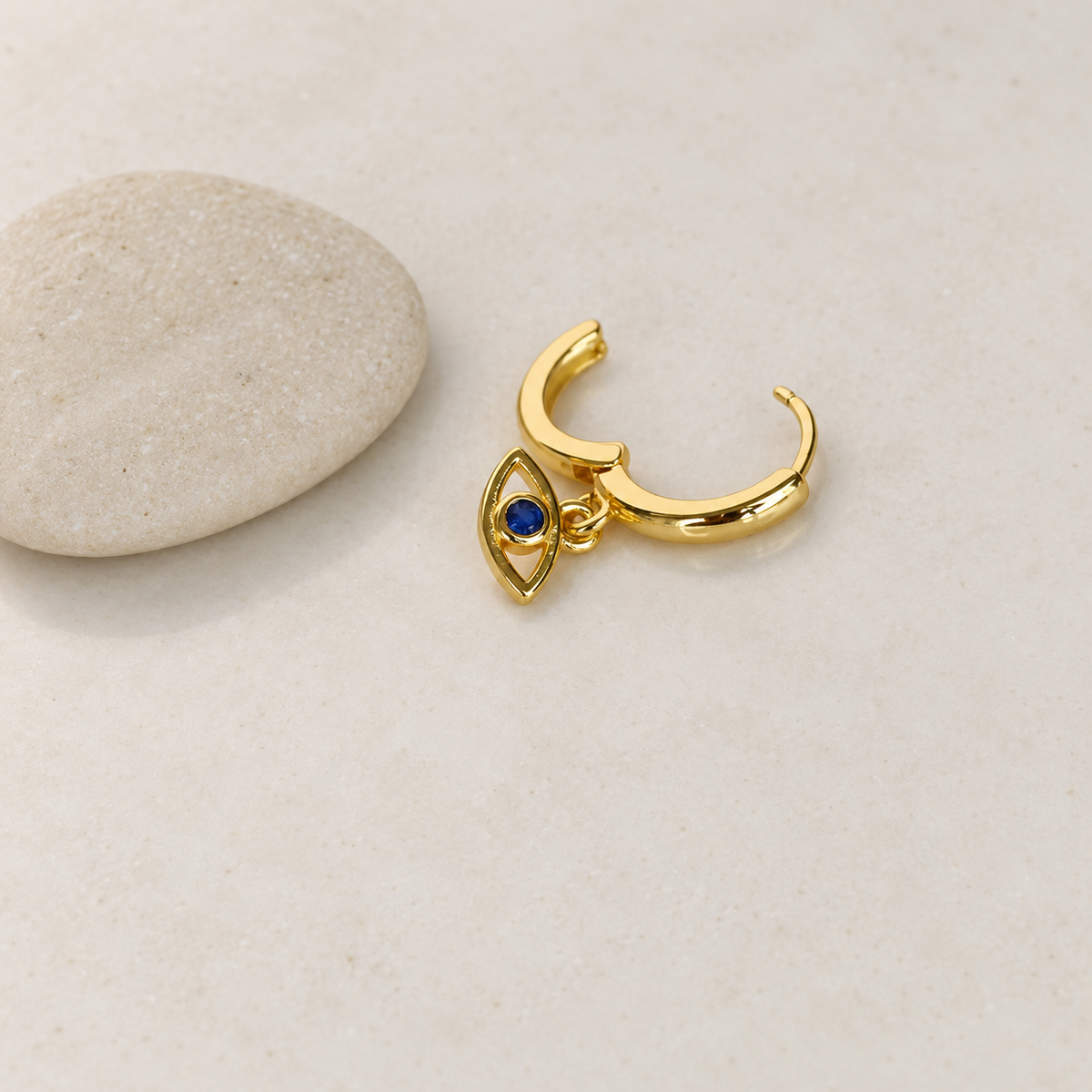 Eye Hoop Ring, 8mm, Gold or Silver, Single
