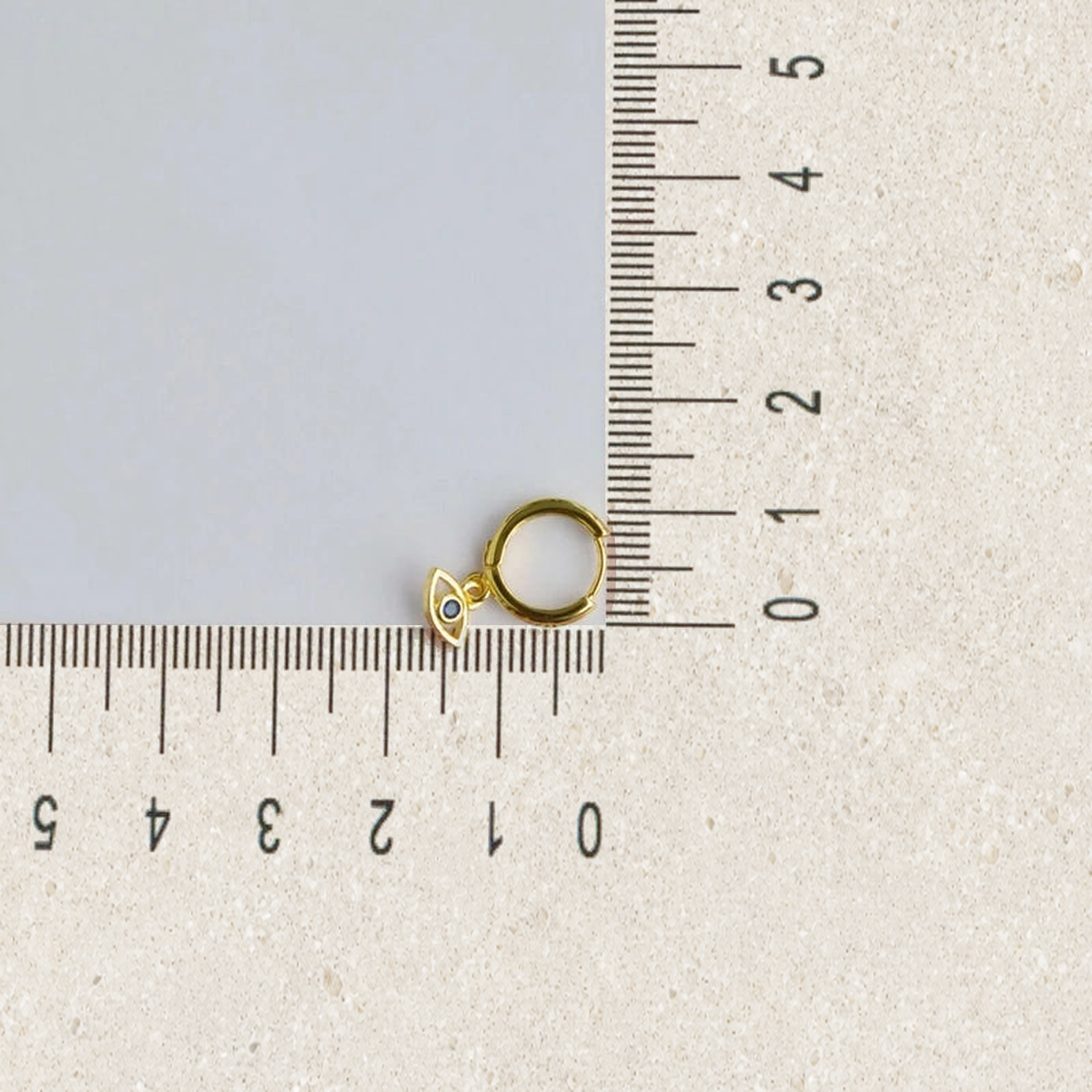 Eye Hoop Ring, 8mm, Gold or Silver, Single