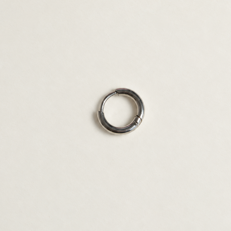 Flat Hoop Ring, 8mm, Gold or Silver, Single